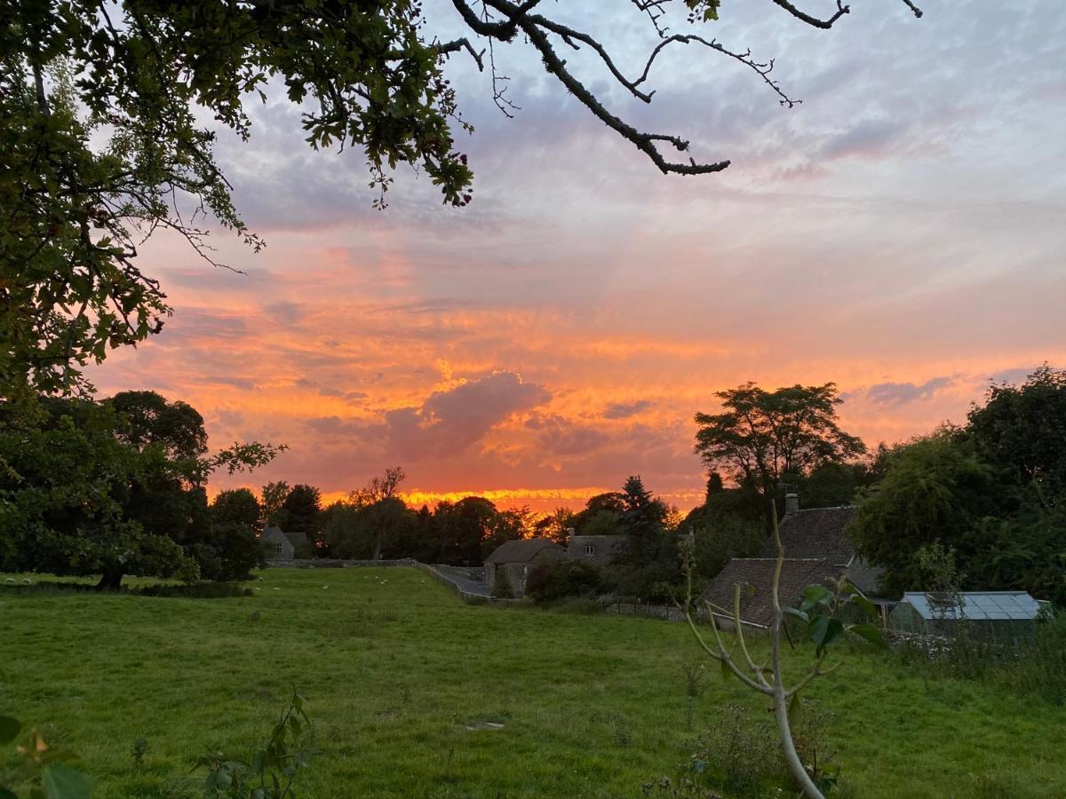 وينشكومبي Zen Cottage, Cheltenham المظهر الخارجي الصورة